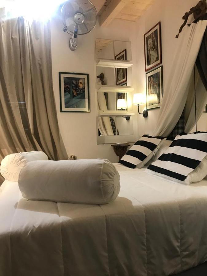 Bed and Breakfast Sanctus Syrus 2 Альбенга Экстерьер фото